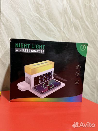 Универсальная зарядка+ часы будильник