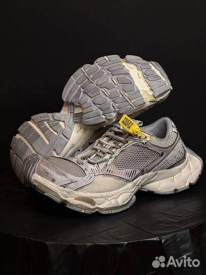 Кроссовки Balenciaga Stapler Sneaker in Beige Grey