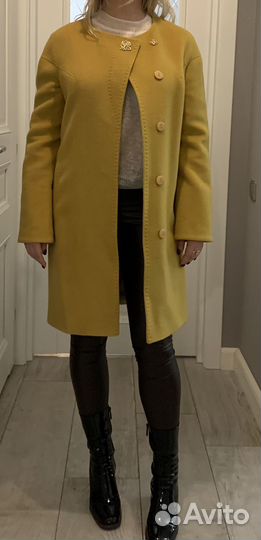 Полупальто женское 44размер