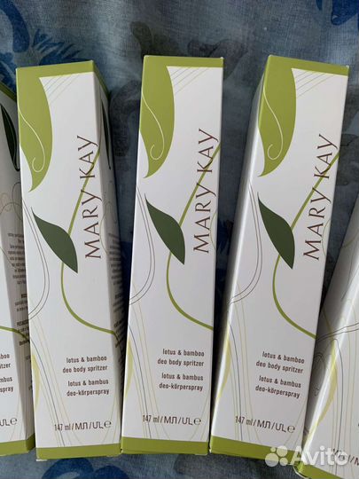 Деоколон-спрей для тела mary KAY