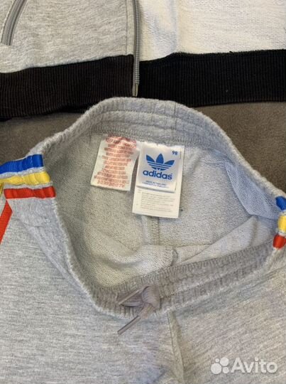 Спортивный костюм adidas