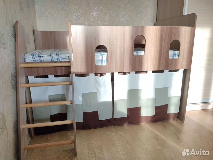 Детская кровать чердак