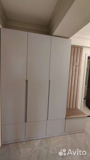 Шкаф прихожая