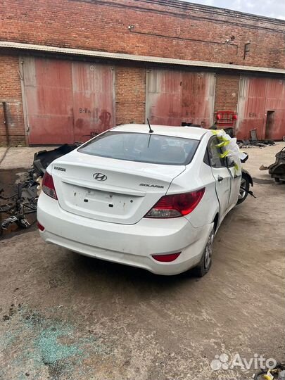 В разборе хендай солярис 1.6 АКПП 2013год