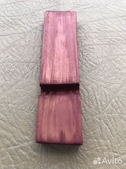 Подставка для телефона из дерева