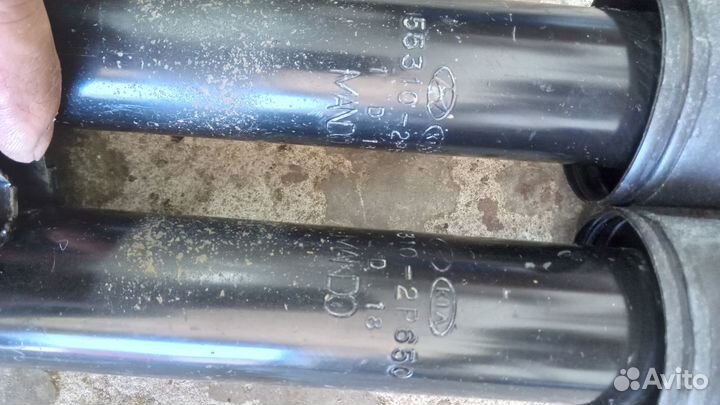 Амортизатор Kia Sorento 2