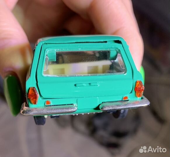 Модель Газ 2402 Волга А 13 без ми