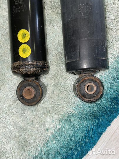 Амортизаторы задние GM оригинал