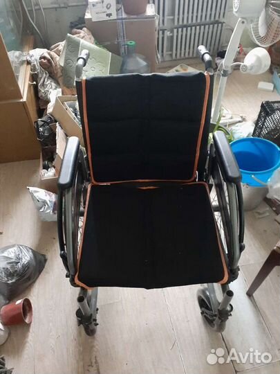 Инвалидная коляска