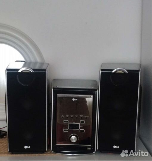 Музыкальный центр lg