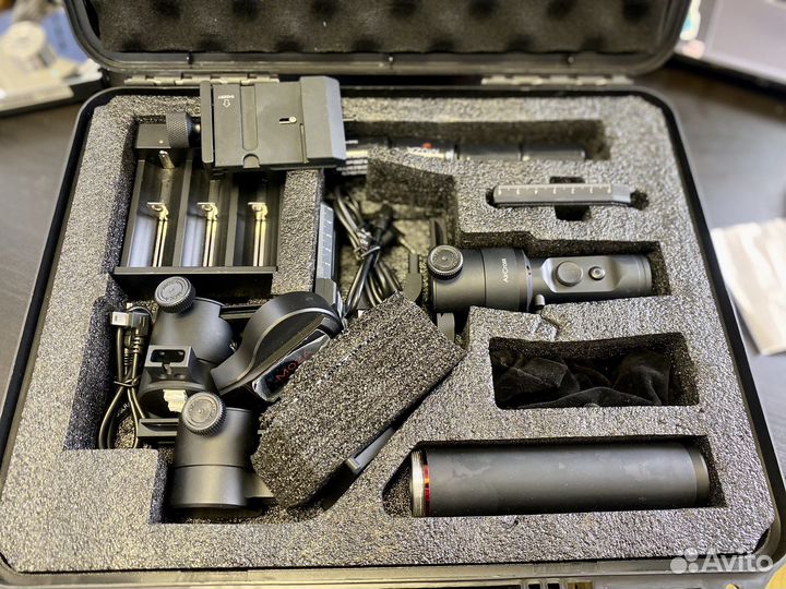 Стабилизаторы стедикамы Moz Zhi Dji