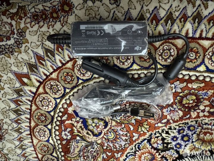 Квадрокоптер dji phantom 4 pro+