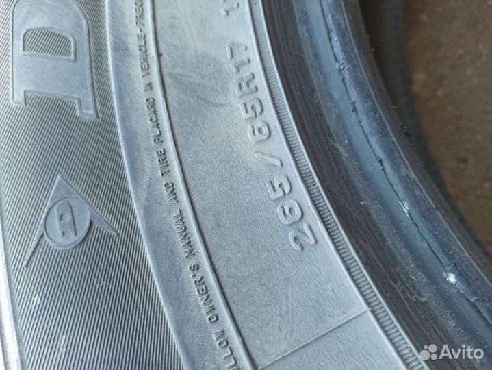 Dunlop SP Winter Ice 01 265/65 R17