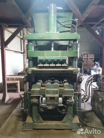 Станок вибропресс квадр, производство брусчатки