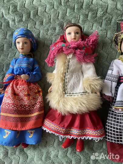 Кукла фарфоровая коллекционная