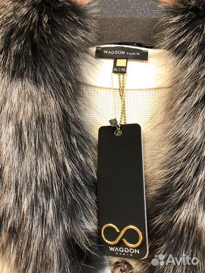 Новый кардиган,размер 48,с нат.мехом