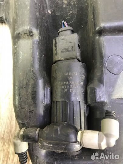 Бачок омывателя Opel Astra J