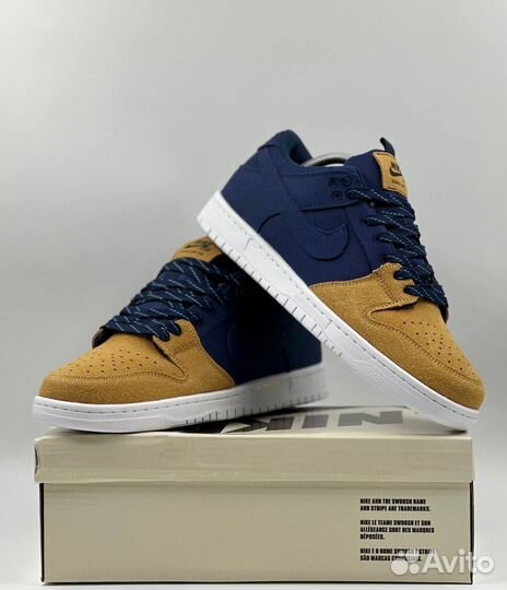 Кроссовки Nike SB Dunk Low