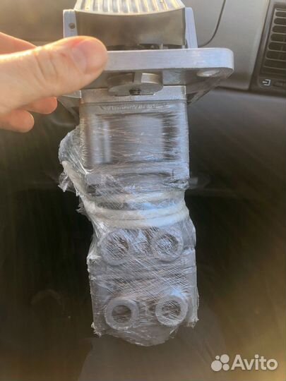 Кран тормозной главный с педалью wabco