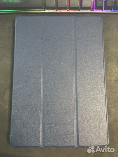 Чехол на iPad 7 (10.2) с магнитом, синий