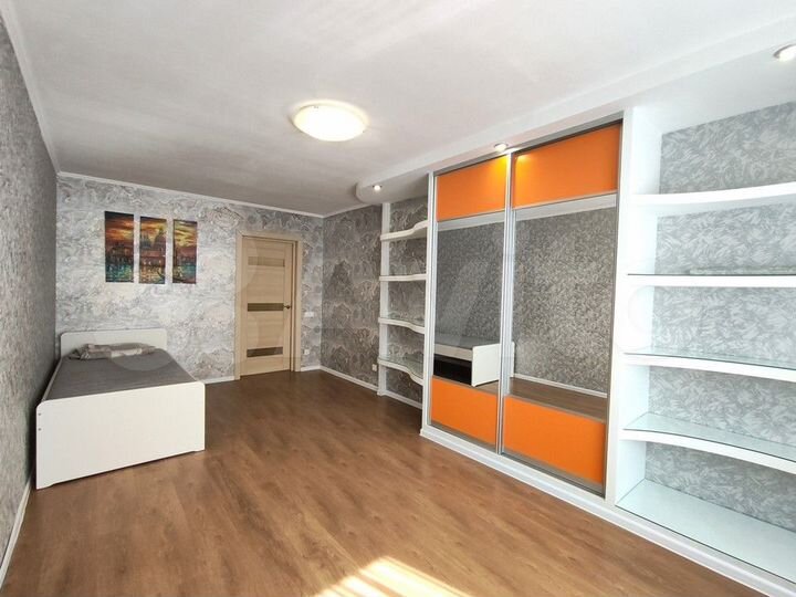 3-к. квартира, 88,2 м², 3/8 эт.