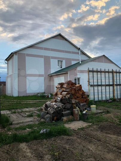 Дом 280 м² на участке 15 сот.