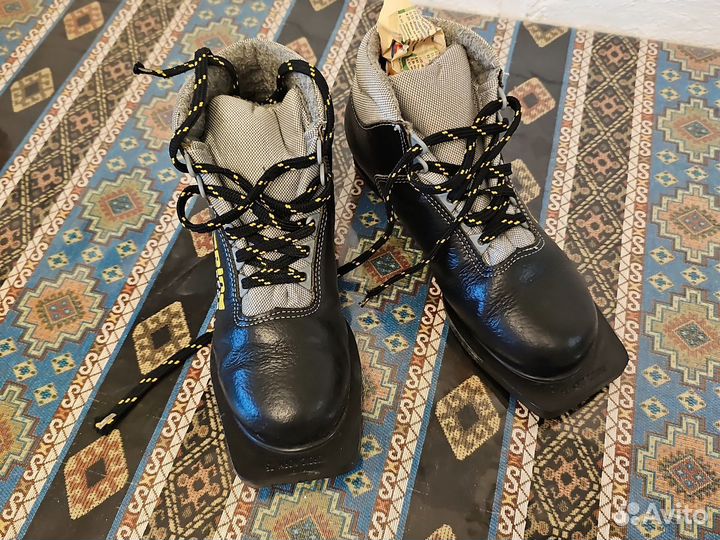 Лыжные ботинки Spine cross 36 размер