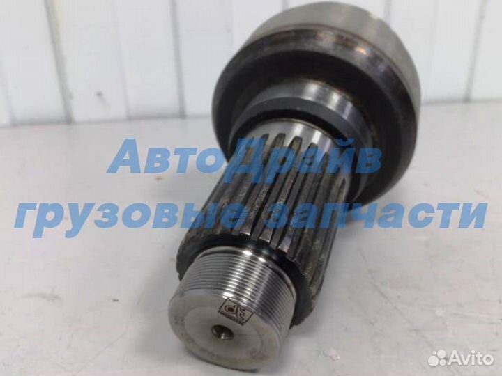 Шлицевой вал под подвесной подшипник на карданный вал для автомобилей Скания 4 серии