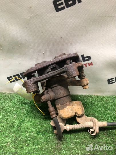 Суппорт тормозной задний правый Mazda 6 седан 2.0