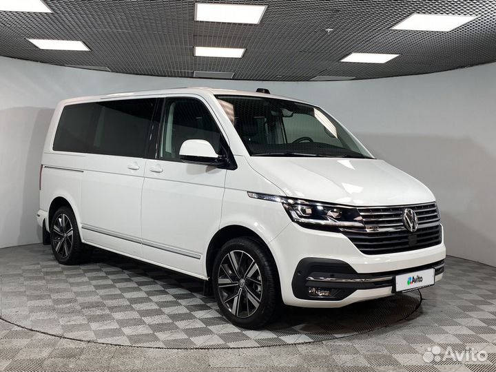 Volkswagen Multivan 2.0 AMT, 2022