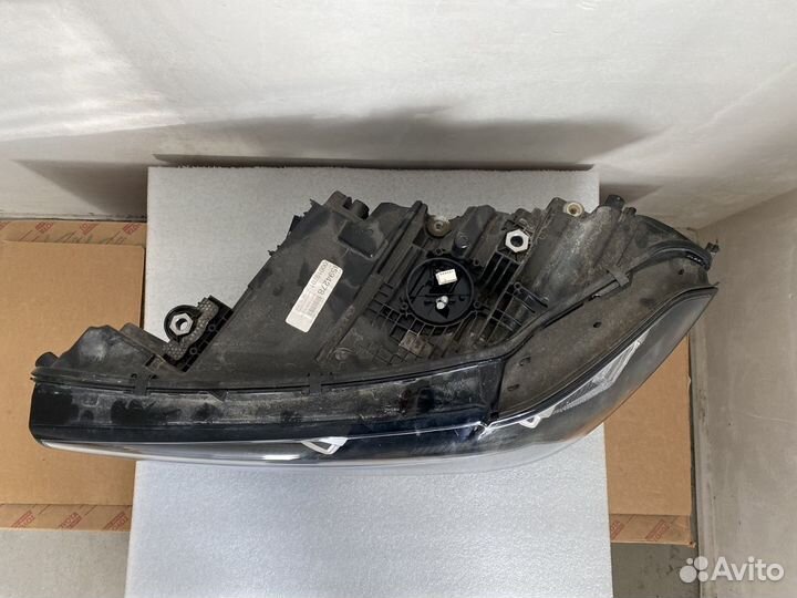 Фара левая BMW X7 G07 LED