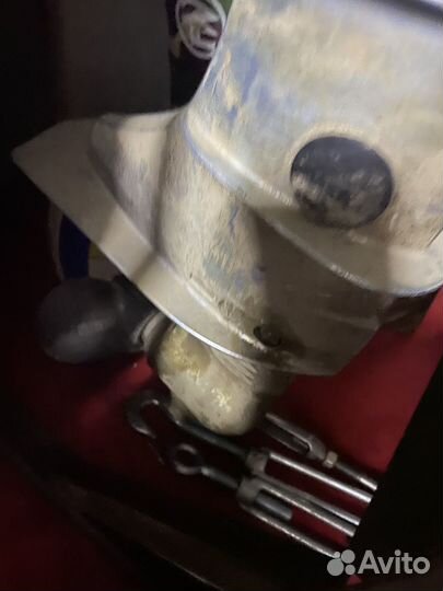 Лодочный мотор