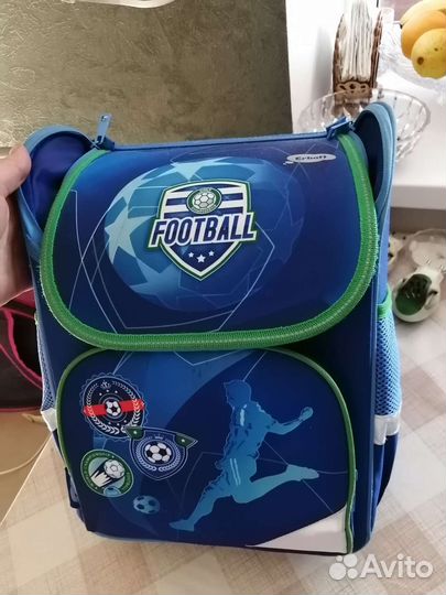 Рюкзак, школьный ранец