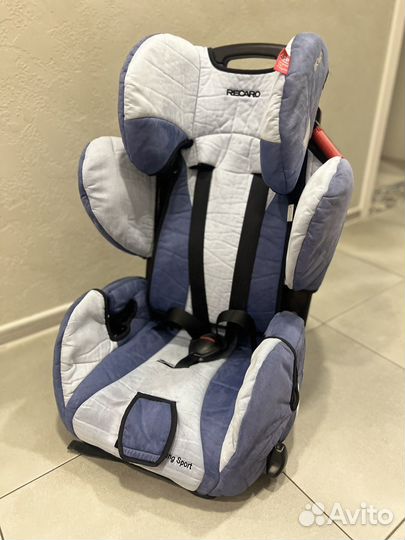 Детское автокресло recaro