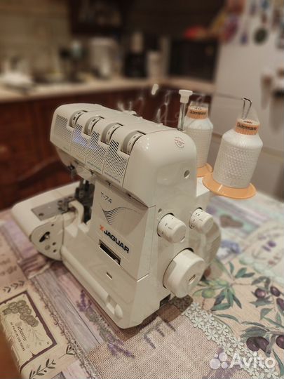 Оверлок Jaguar T74