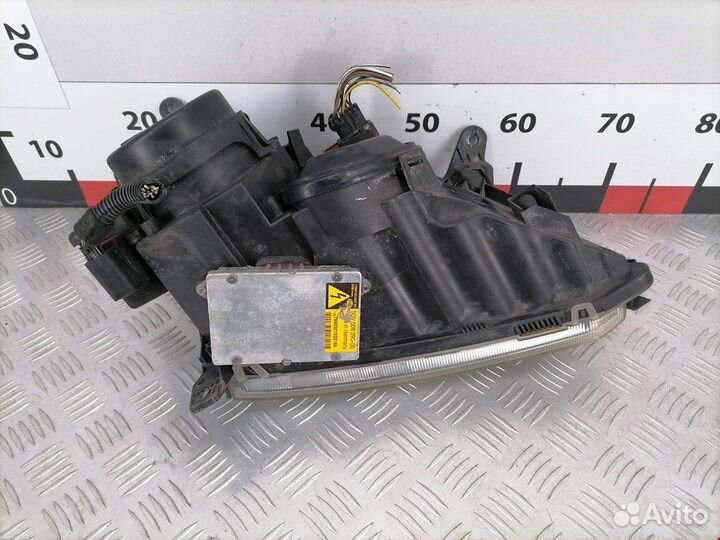 Фара передняя для Opel Vectra C 93171428