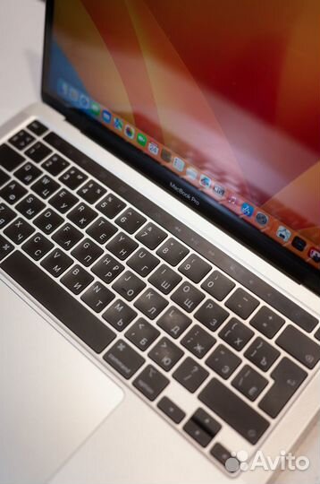 MacBook Pro 13 2020 M1/8гб/512gb