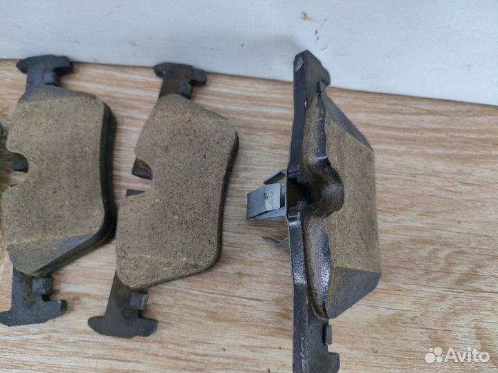 Колодки тормозные задние Bmw 3 F30 N20B20 2013