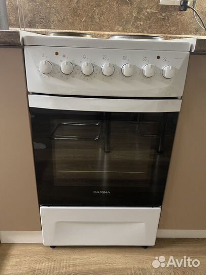 Плита электрическая+духовой шкаф Darina EM241