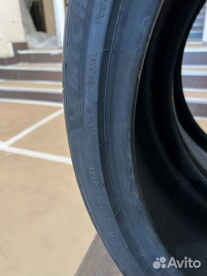 Michelin Pilot Sport 4 S 285/30 R22 и 255/35 R22 101Y