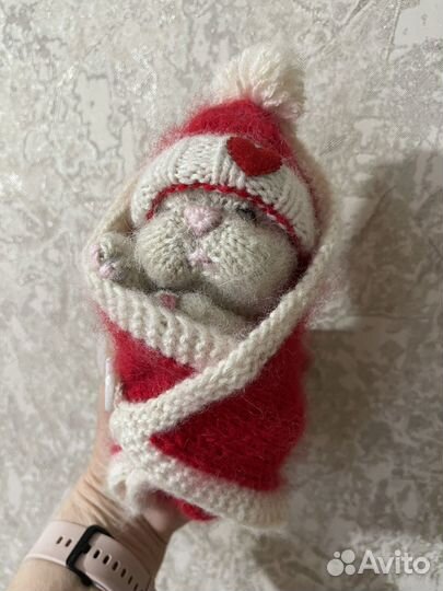 Игрушка реалистичный спящий котенок