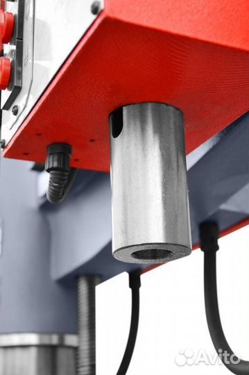 Радиально-сверлильный станок cormak Z3032/1000