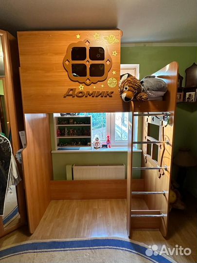 Кровать чердак домик с матрасом 160х70