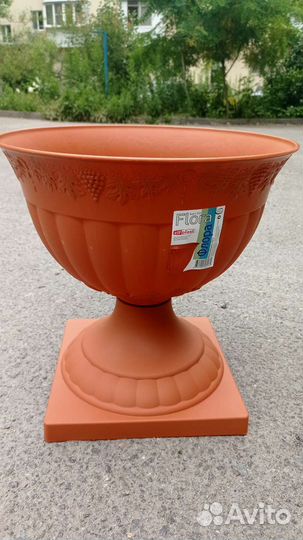 Кашпо горшок для цветов напольный