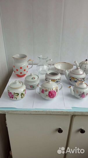 Молочники, чайники, сахарницы