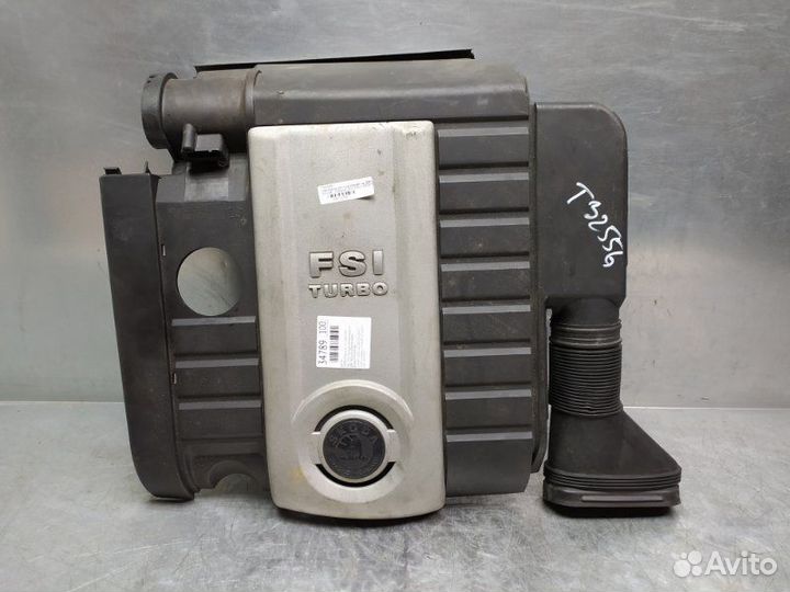 Корпус воздушного фильтра Skoda Octavia (A5 1Z)