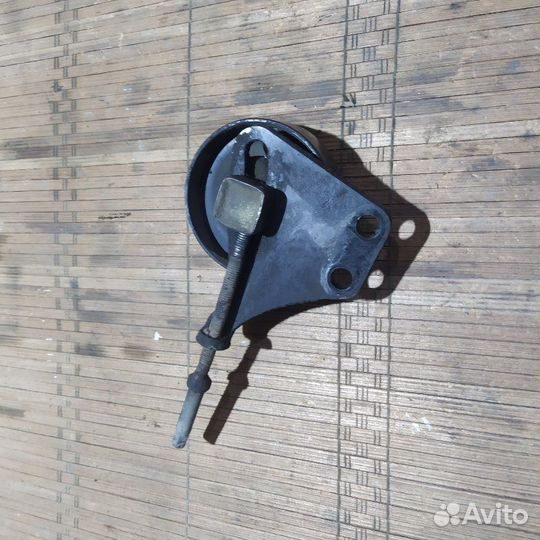 Натяжитель ремня Nissan Sanny седан FB15 QG15 2000