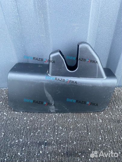 Обшивка отсека багажника правая BMW X5 G05 рест