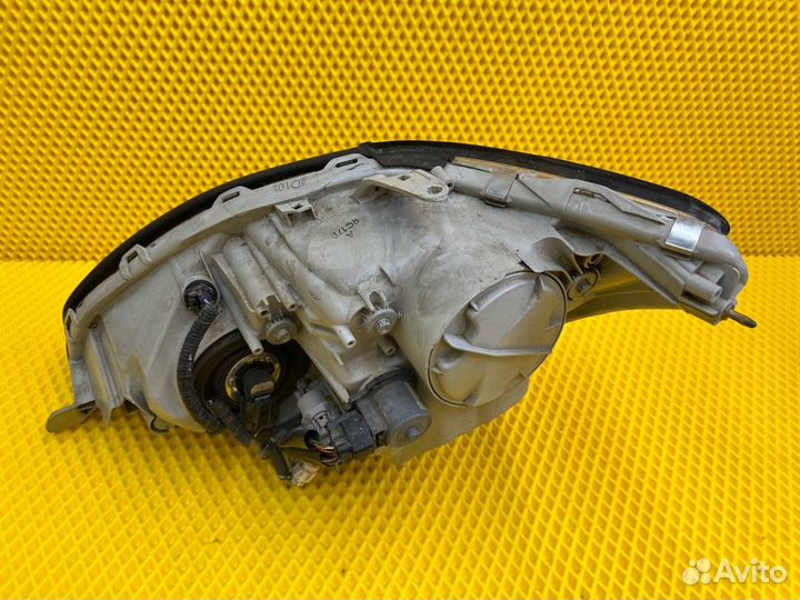 Фара правая ксенон lexus LS 430 рестайлинг