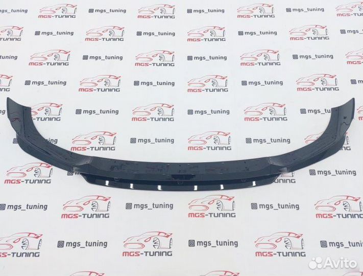 Губа переднего бампера на BMW X6 G06 Черный глянец